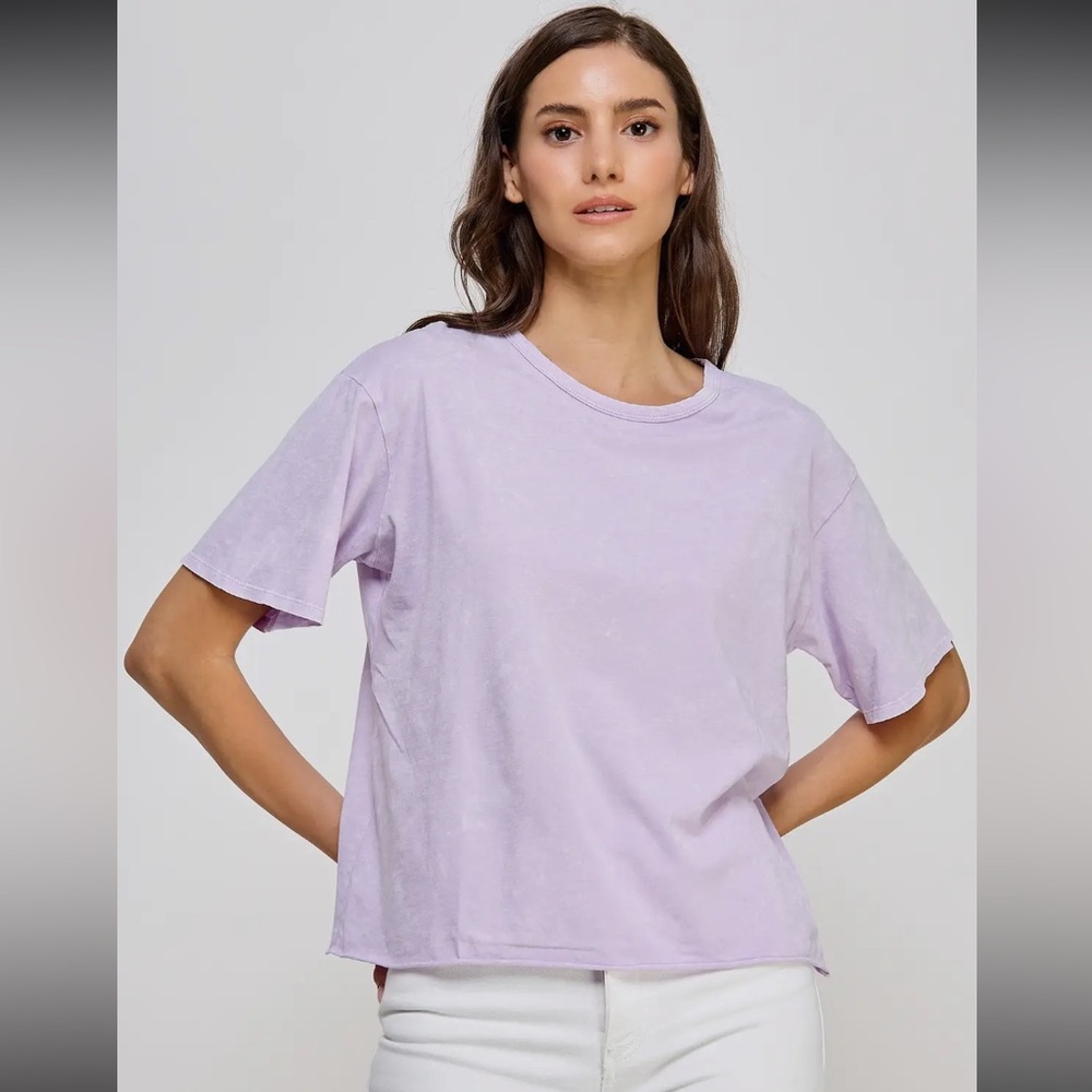 156. Mineral Washed long cropped T-shirt in lavender